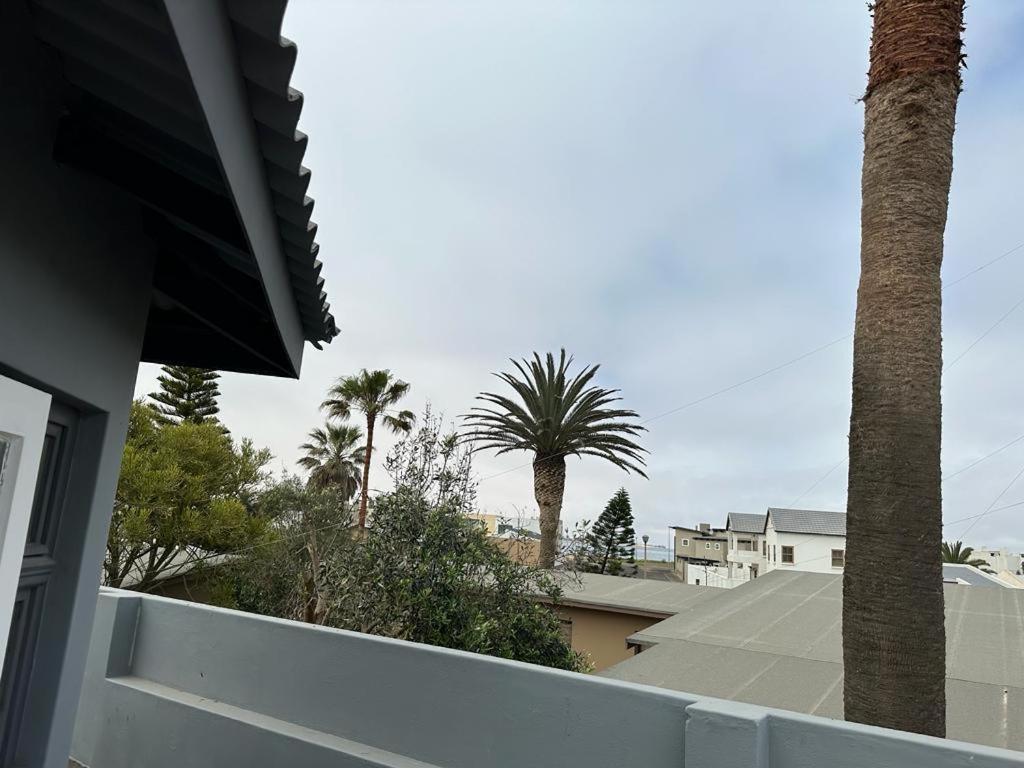 וואלביס ביי Coastwave Guest House מראה חיצוני תמונה