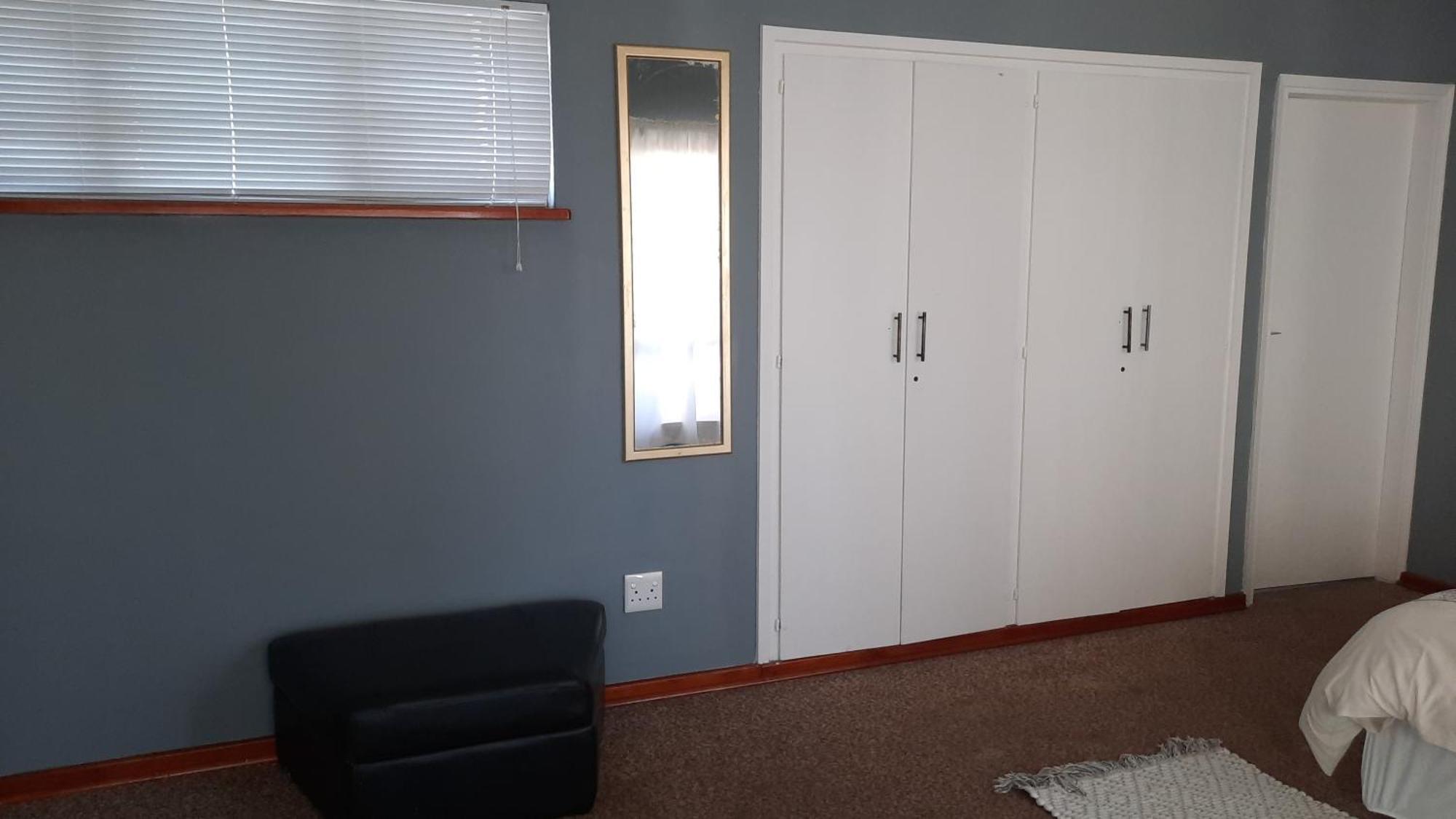 וואלביס ביי Coastwave Guest House מראה חיצוני תמונה