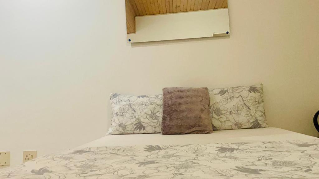 וואלביס ביי Coastwave Guest House מראה חיצוני תמונה